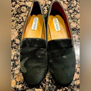 Steve Madden camo loafers